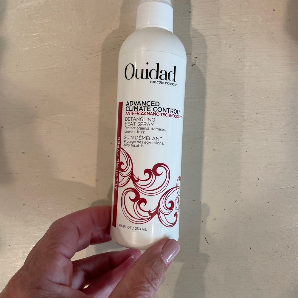 Ouidad Advanced Climate Control Detangling Heat Spray
